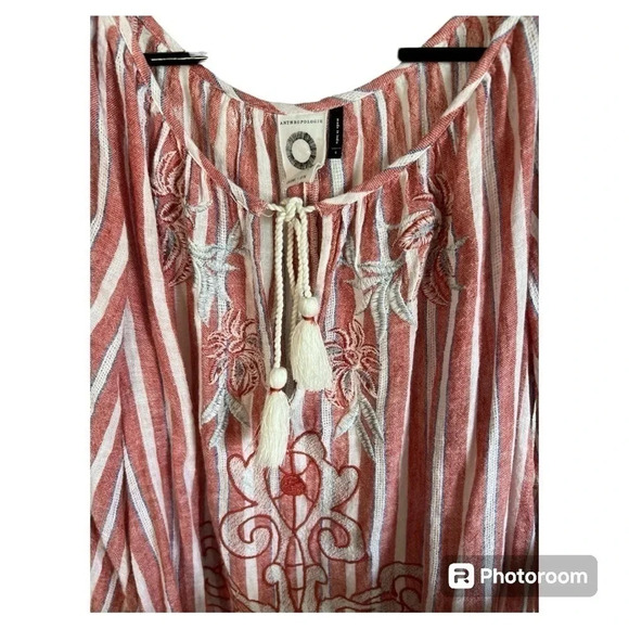 Akemi + Kin Anthropologie Audria Peasant Embroidered Blouse size Small - Picture 6 of 9
